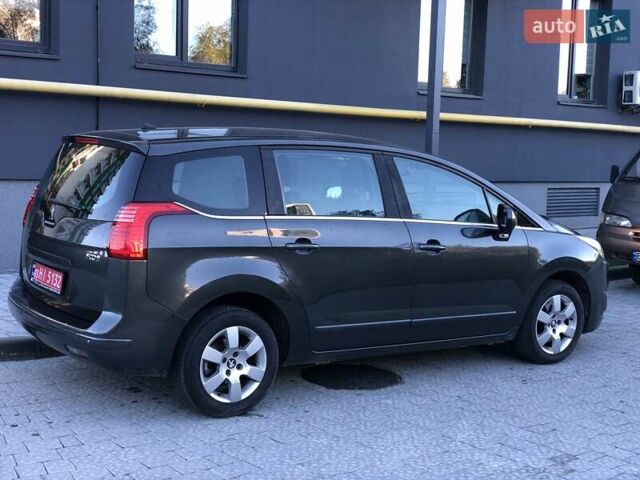 Сірий Пежо 5008, об'ємом двигуна 1.6 л та пробігом 185 тис. км за 10800 $, фото 26 на Automoto.ua