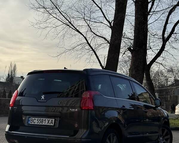 Серый Пежо 5008, объемом двигателя 1.56 л и пробегом 230 тыс. км за 9800 $, фото 7 на Automoto.ua
