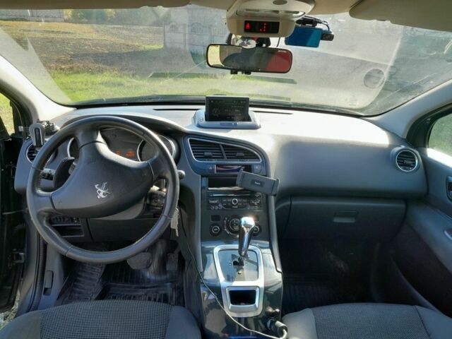 Сірий Пежо 5008, об'ємом двигуна 1.6 л та пробігом 300 тис. км за 9000 $, фото 3 на Automoto.ua