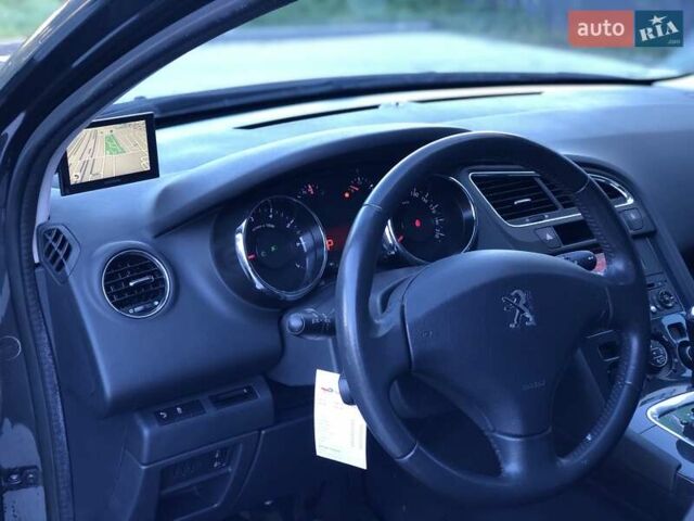 Сірий Пежо 5008, об'ємом двигуна 1.6 л та пробігом 185 тис. км за 10800 $, фото 16 на Automoto.ua