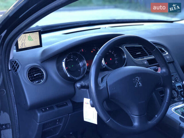 Сірий Пежо 5008, об'ємом двигуна 1.6 л та пробігом 185 тис. км за 10400 $, фото 31 на Automoto.ua