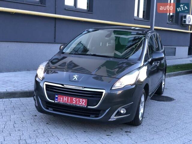 Сірий Пежо 5008, об'ємом двигуна 1.6 л та пробігом 185 тис. км за 10800 $, фото 3 на Automoto.ua