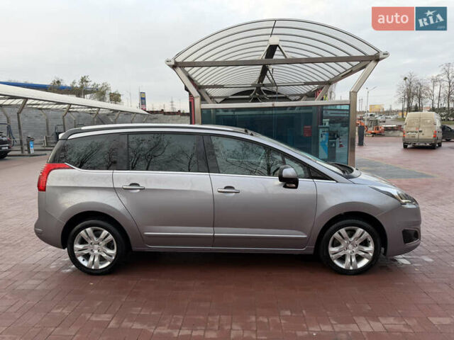 Сірий Пежо 5008, об'ємом двигуна 1.6 л та пробігом 200 тис. км за 12300 $, фото 12 на Automoto.ua