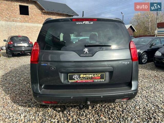 Сірий Пежо 5008, об'ємом двигуна 1.6 л та пробігом 202 тис. км за 10699 $, фото 4 на Automoto.ua