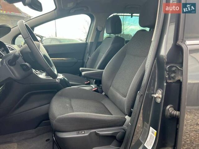 Сірий Пежо 5008, об'ємом двигуна 1.6 л та пробігом 202 тис. км за 10699 $, фото 14 на Automoto.ua