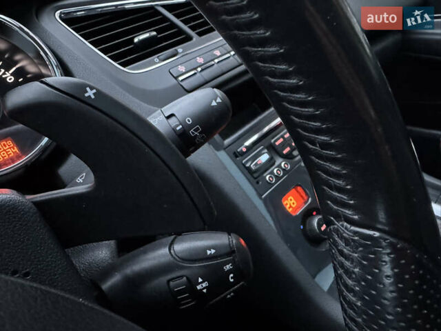 Сірий Пежо 5008, об'ємом двигуна 1.6 л та пробігом 223 тис. км за 10750 $, фото 74 на Automoto.ua