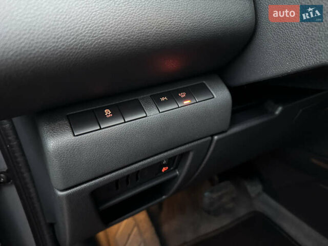 Сірий Пежо 5008, об'ємом двигуна 1.6 л та пробігом 223 тис. км за 10750 $, фото 64 на Automoto.ua