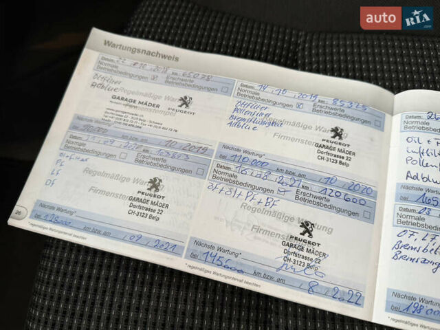 Сірий Пежо 5008, об'ємом двигуна 1.6 л та пробігом 200 тис. км за 12300 $, фото 72 на Automoto.ua