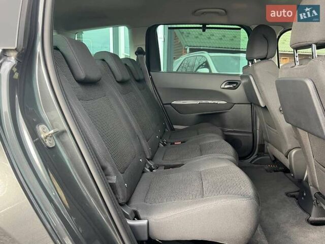 Сірий Пежо 5008, об'ємом двигуна 1.6 л та пробігом 202 тис. км за 10699 $, фото 20 на Automoto.ua