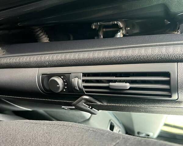 Сірий Пежо 5008, об'ємом двигуна 1.6 л та пробігом 202 тис. км за 10699 $, фото 27 на Automoto.ua