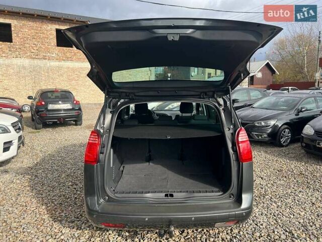 Сірий Пежо 5008, об'ємом двигуна 1.6 л та пробігом 202 тис. км за 10699 $, фото 11 на Automoto.ua