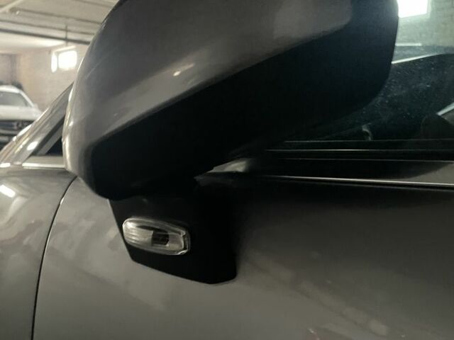 Серый Пежо 5008, объемом двигателя 2 л и пробегом 240 тыс. км за 12300 $, фото 9 на Automoto.ua