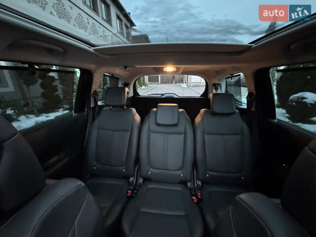 Сірий Пежо 5008, об'ємом двигуна 1.6 л та пробігом 223 тис. км за 10750 $, фото 120 на Automoto.ua