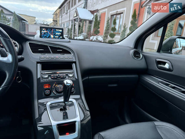 Сірий Пежо 5008, об'ємом двигуна 1.6 л та пробігом 223 тис. км за 10750 $, фото 88 на Automoto.ua