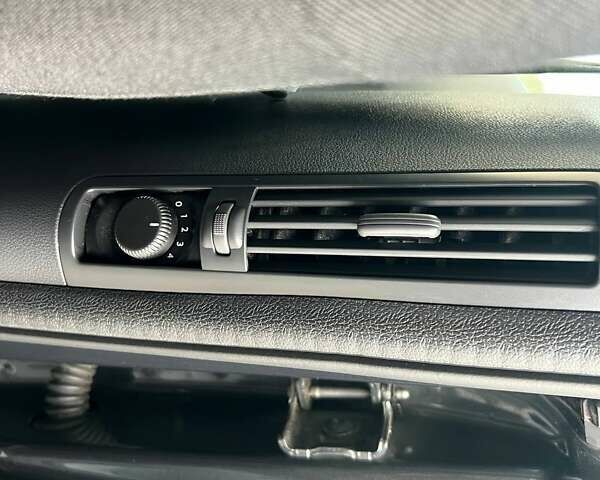 Сірий Пежо 5008, об'ємом двигуна 1.6 л та пробігом 202 тис. км за 10699 $, фото 29 на Automoto.ua