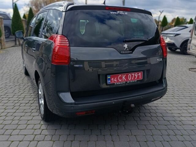 Серый Пежо 5008, объемом двигателя 0 л и пробегом 202 тыс. км за 10900 $, фото 5 на Automoto.ua