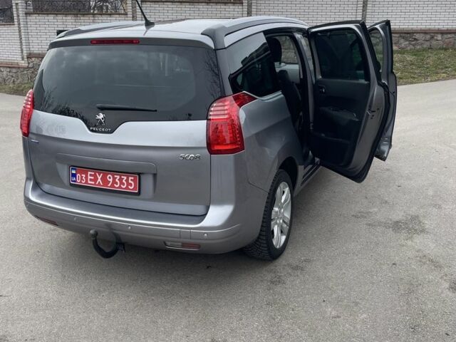 Серый Пежо 5008, объемом двигателя 2 л и пробегом 240 тыс. км за 12300 $, фото 7 на Automoto.ua