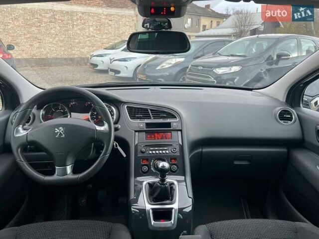 Сірий Пежо 5008, об'ємом двигуна 1.6 л та пробігом 202 тис. км за 10699 $, фото 24 на Automoto.ua