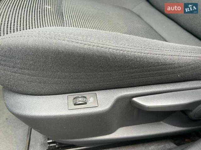 Сірий Пежо 5008, об'ємом двигуна 1.6 л та пробігом 202 тис. км за 10699 $, фото 30 на Automoto.ua