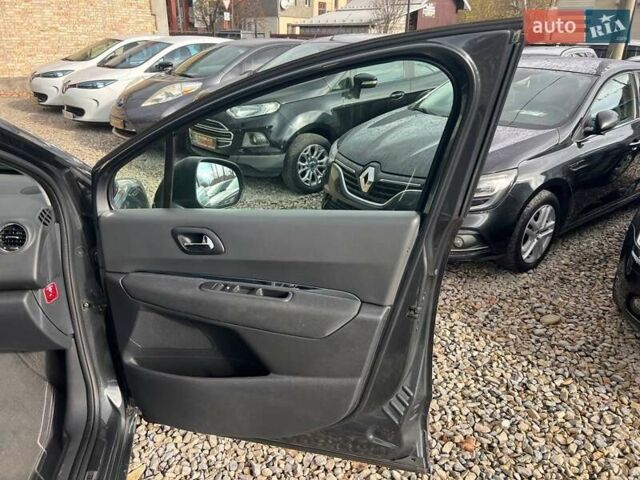Сірий Пежо 5008, об'ємом двигуна 1.6 л та пробігом 202 тис. км за 10699 $, фото 13 на Automoto.ua