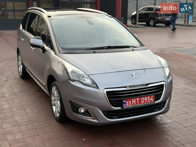 Сірий Пежо 5008, об'ємом двигуна 1.6 л та пробігом 200 тис. км за 12300 $, фото 7 на Automoto.ua