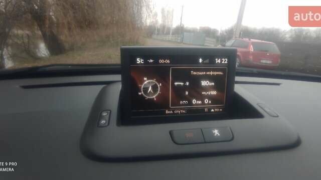 Серый Пежо 5008, объемом двигателя 1.56 л и пробегом 193 тыс. км за 10350 $, фото 9 на Automoto.ua