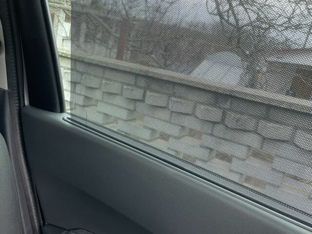 Серый Пежо 5008, объемом двигателя 2 л и пробегом 240 тыс. км за 12300 $, фото 13 на Automoto.ua