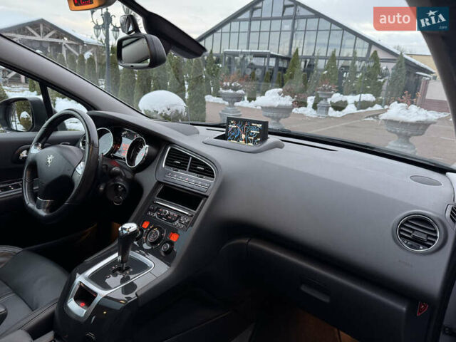 Сірий Пежо 5008, об'ємом двигуна 1.6 л та пробігом 223 тис. км за 10750 $, фото 97 на Automoto.ua