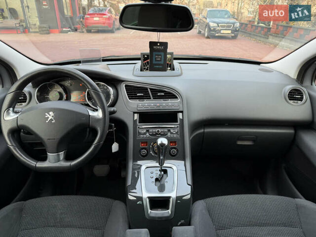 Сірий Пежо 5008, об'ємом двигуна 1.6 л та пробігом 200 тис. км за 12300 $, фото 58 на Automoto.ua