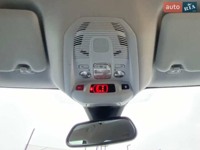 Сірий Пежо 5008, об'ємом двигуна 1.6 л та пробігом 221 тис. км за 21500 $, фото 22 на Automoto.ua