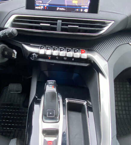 Сірий Пежо 5008, об'ємом двигуна 1.6 л та пробігом 221 тис. км за 21500 $, фото 16 на Automoto.ua