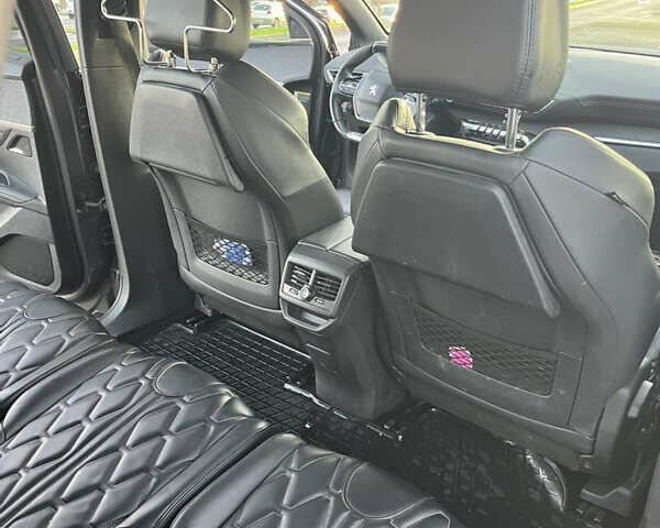 Сірий Пежо 5008, об'ємом двигуна 2 л та пробігом 145 тис. км за 27000 $, фото 31 на Automoto.ua