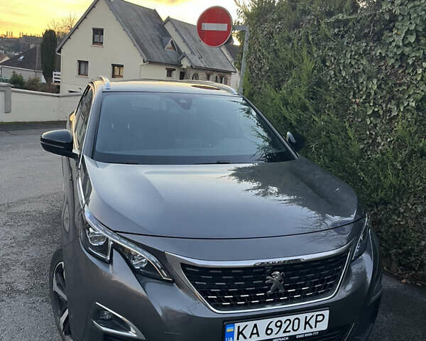 Сірий Пежо 5008, об'ємом двигуна 2 л та пробігом 145 тис. км за 27000 $, фото 2 на Automoto.ua