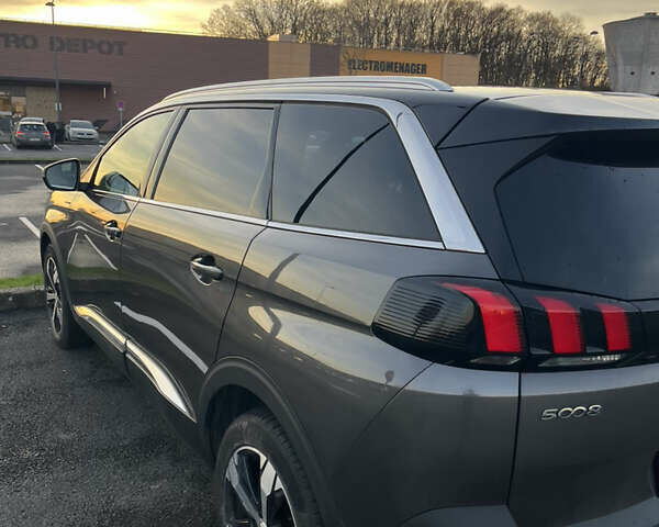 Сірий Пежо 5008, об'ємом двигуна 2 л та пробігом 145 тис. км за 27000 $, фото 7 на Automoto.ua