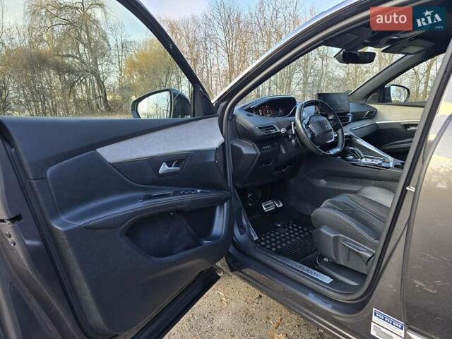 Сірий Пежо 5008, об'ємом двигуна 0 л та пробігом 137 тис. км за 25999 $, фото 26 на Automoto.ua