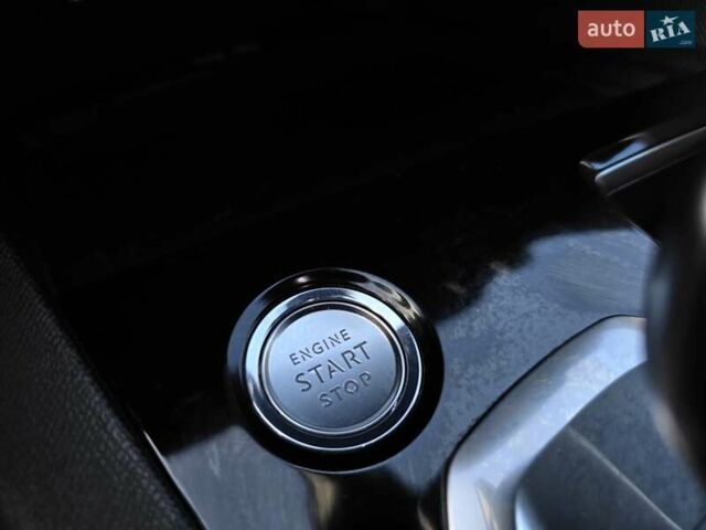 Сірий Пежо 5008, об'ємом двигуна 0 л та пробігом 137 тис. км за 25999 $, фото 48 на Automoto.ua