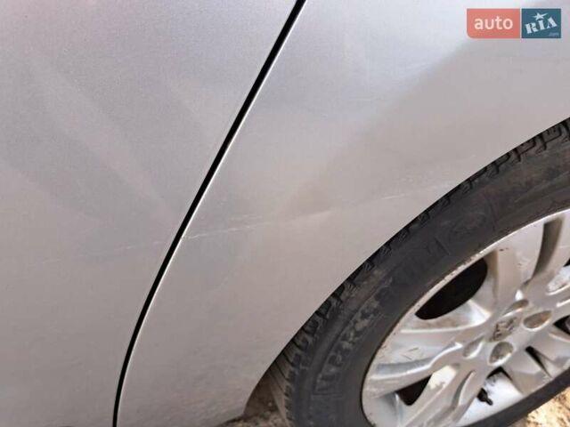 Серый Пежо 5008, объемом двигателя 2 л и пробегом 289 тыс. км за 7300 $, фото 15 на Automoto.ua