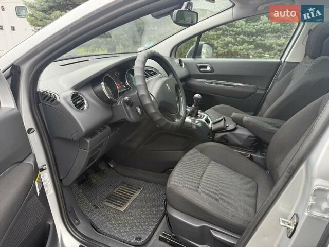 Пежо 5008 2009 в Львове на Automoto.ua Серый Пежо 5008, объемом двигателя 1.6 л и пробегом 267 тыс. км за 6900 $, фото 16 на Automoto.ua
