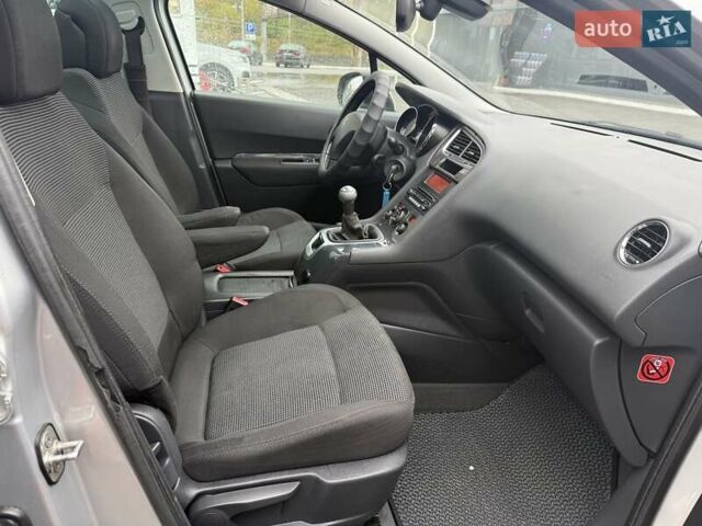 Пежо 5008 2009 в Львове на Automoto.ua Серый Пежо 5008, объемом двигателя 1.6 л и пробегом 267 тыс. км за 6900 $, фото 14 на Automoto.ua