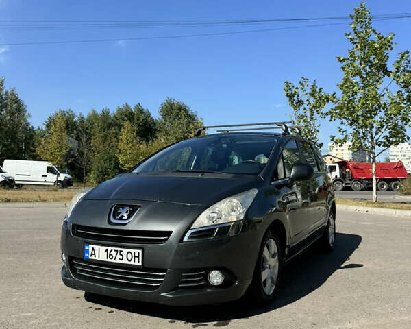 Серый Пежо 5008, объемом двигателя 1.6 л и пробегом 298 тыс. км за 7500 $, фото 4 на Automoto.ua