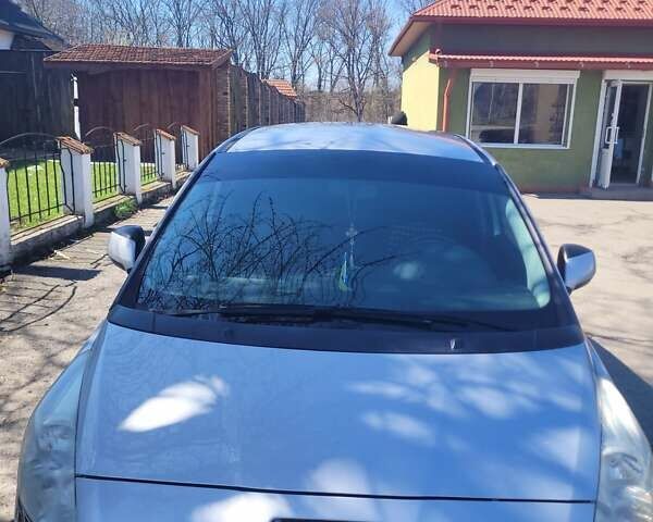 Сірий Пежо 5008, об'ємом двигуна 1.6 л та пробігом 223 тис. км за 7000 $, фото 2 на Automoto.ua