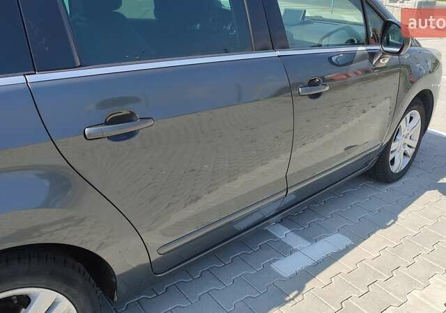 Серый Пежо 5008, объемом двигателя 1.56 л и пробегом 292 тыс. км за 7800 $, фото 11 на Automoto.ua