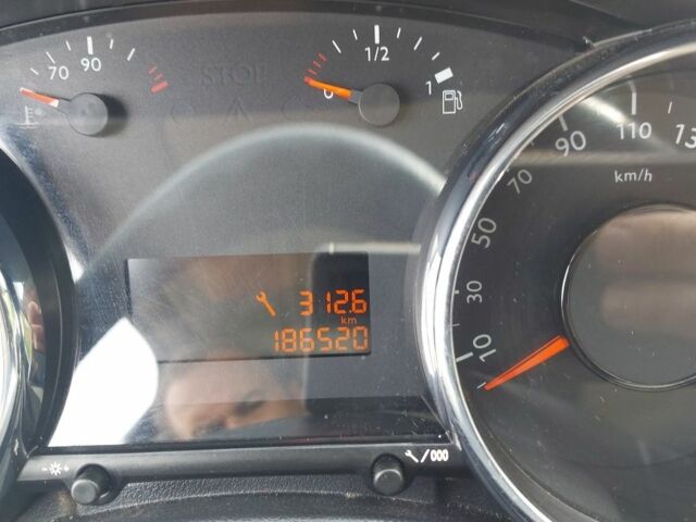 Серый Пежо 5008, объемом двигателя 0 л и пробегом 1 тыс. км за 8100 $, фото 7 на Automoto.ua