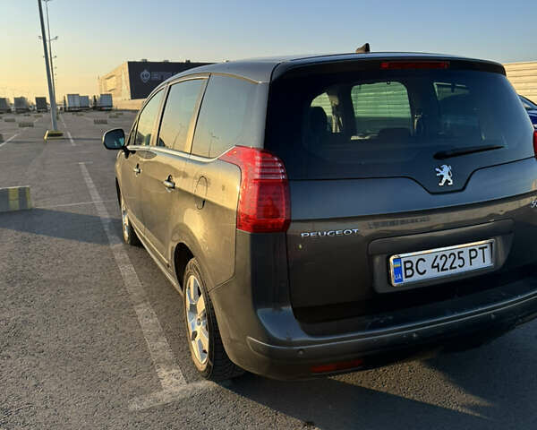 Сірий Пежо 5008, об'ємом двигуна 1.6 л та пробігом 264 тис. км за 7900 $, фото 3 на Automoto.ua