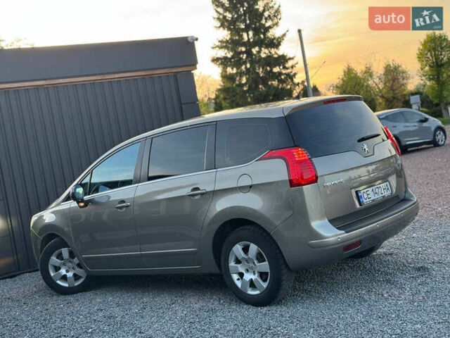 Серый Пежо 5008, объемом двигателя 1.56 л и пробегом 268 тыс. км за 7290 $, фото 10 на Automoto.ua