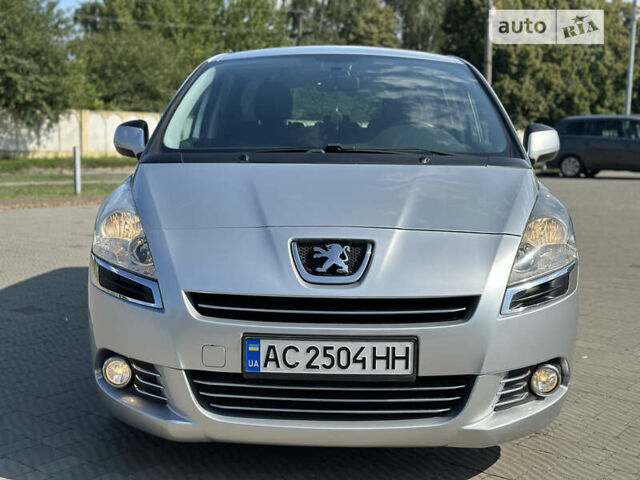 Серый Пежо 5008, объемом двигателя 1.56 л и пробегом 271 тыс. км за 6850 $, фото 7 на Automoto.ua