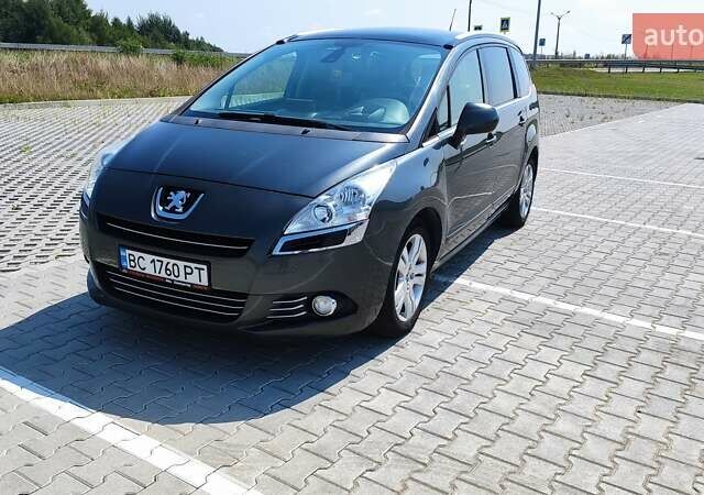 Серый Пежо 5008, объемом двигателя 1.56 л и пробегом 292 тыс. км за 7800 $, фото 4 на Automoto.ua