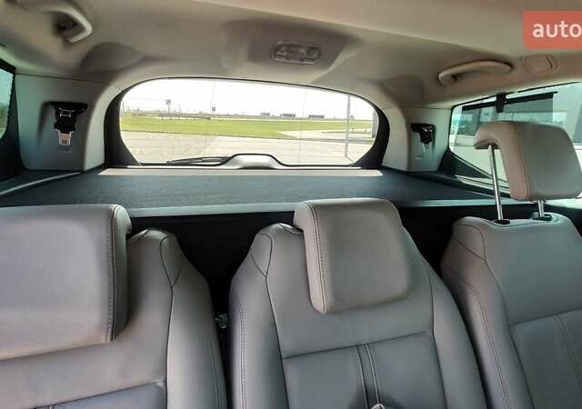 Серый Пежо 5008, объемом двигателя 1.56 л и пробегом 292 тыс. км за 7800 $, фото 29 на Automoto.ua