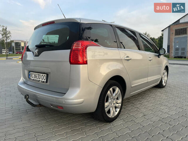 Сірий Пежо 5008, об'ємом двигуна 2 л та пробігом 337 тис. км за 9000 $, фото 3 на Automoto.ua