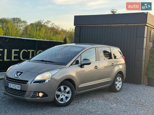 Серый Пежо 5008, объемом двигателя 1.56 л и пробегом 268 тыс. км за 7290 $, фото 4 на Automoto.ua